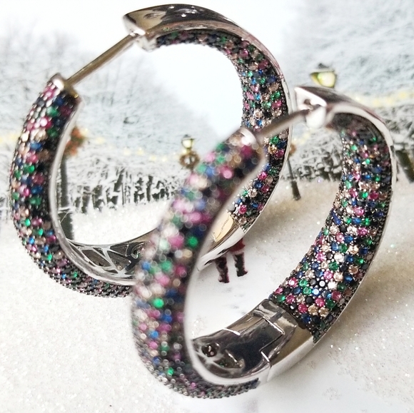 💎NEW💎GORGEOUS RAINBOW THICK HOOPS - Picture 4 of 8